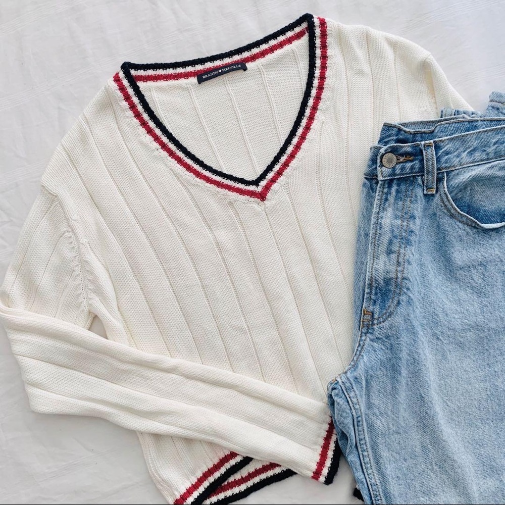 Brandy Melville Nicole Sweater